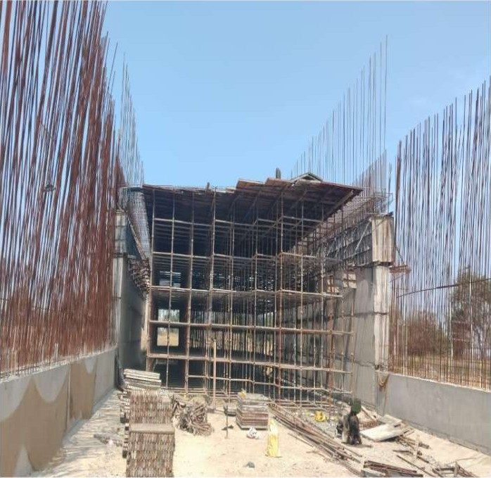 Box structure shuttering & staging